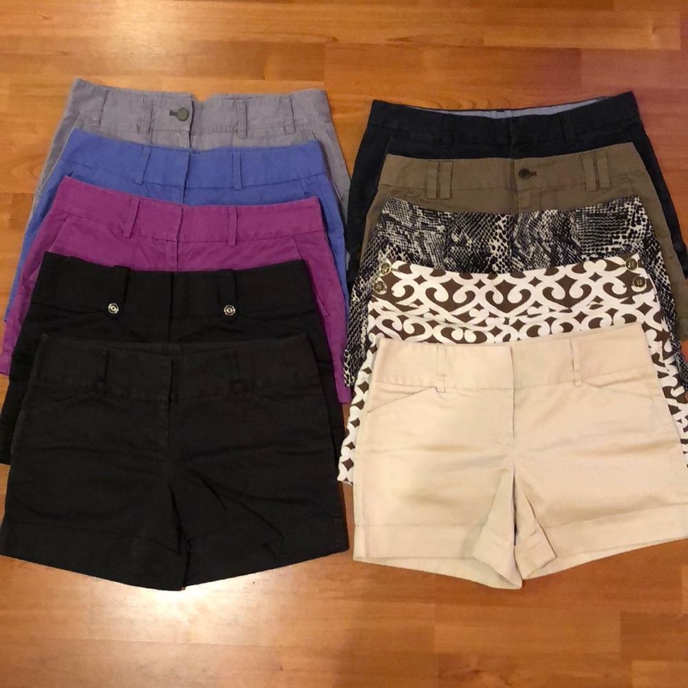 Bundle of shorts for size 0 and 2!